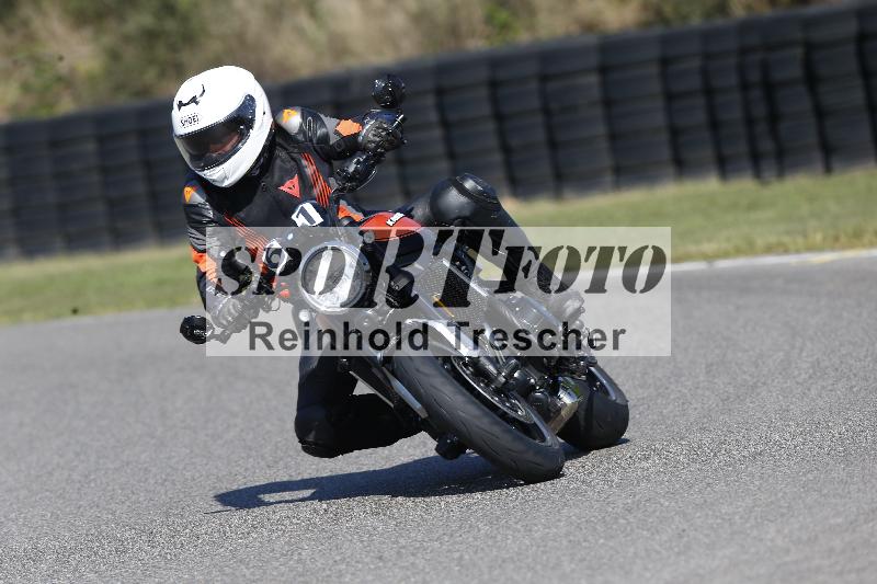 /Archiv-2025/49 26.08.2025 Cornu Master School ADR/blau-bleu/61